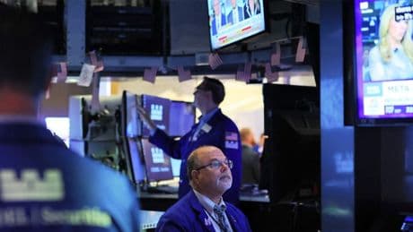 Borse Ue a corrente alternata, il focus resta l'Iran. A Milano pesa l'effetto cedole, tiene l'oil