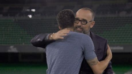 Risto Mejide, incapaz de contener la emoción ante el inesperado regalo de Marc Bartra: "No es una cualquiera"