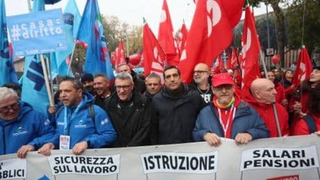 Perché i lavoratori disertano gli scioperi