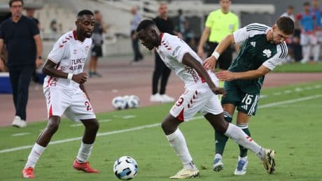 Samsunspor'dan 27 yıl sonra Avrupa'da tarihi sınav! Tur Samsun'a kaldı