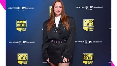 What do tickets cost to see Hannah Berner on her 2025 stand-up tour?