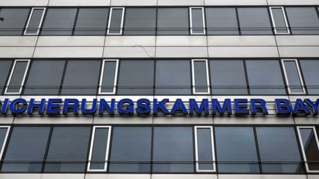 Pflegeheim und Gasnetz: Versicherungskammer erhöht Infrastruktur-Investitionen