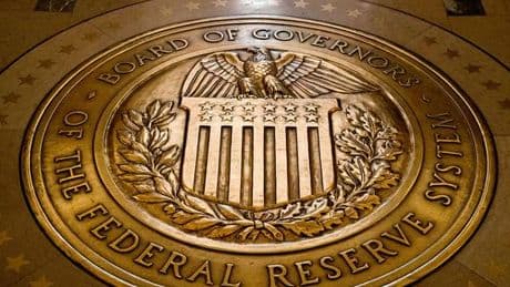 US-Notenbank: US-Notenbank Fed hält Leitzins auf hohem Niveau stabil