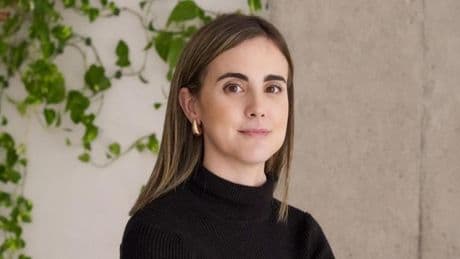 Laia Sabaté, psicóloga: “No sabes dejar ir a quienes te hacen daño porque has crecido con la idea de que si te enfadabas, ibas a alejarte de esas personas que querías”