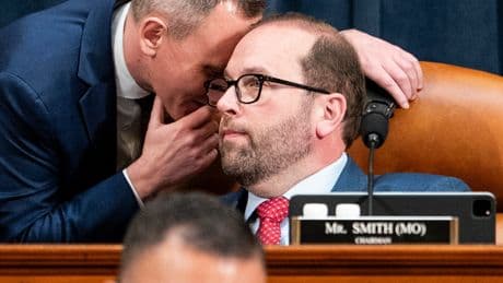Republican Tax Bill May Hurt the Lowest Earners and Help the Richest