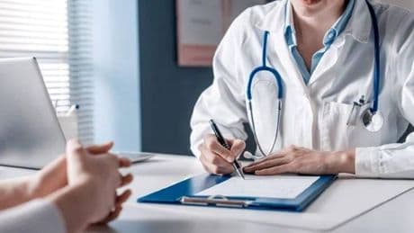 Yapay zeka kullanan doktorların, kanseri teşhis etme yeteneği azalıyor