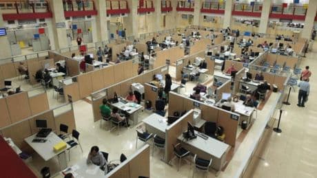 Cómo la IA  acelera el trabajo de 1,44 M de funcionarios y  ahorra 7.000 millones de euros al año a la Administración