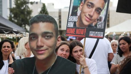 Nach mehr als 580 Tagen - Hamas-Geisel Edan Alexander ist frei