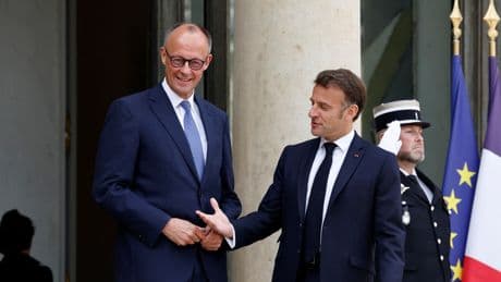 La France et l’Allemagne veulent «répondre ensemble aux défis que l’Europe affronte», affirme Macron au côté de Merz à Paris