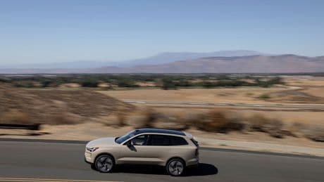 Autotest Volvo EX90 und XC90: Über die Alpen im Mega-SUV
