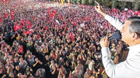 ‘Tarihin çöp sepetinde kal’