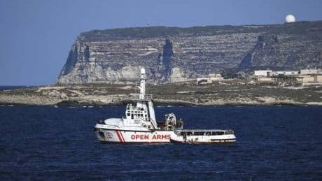 "Su Open Arms nessun obbligo di concedere il porto sicuro"