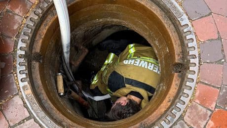 Sie kämpfen um jedes Leben - Feuerwehr im Rettungseinsatz in Gully