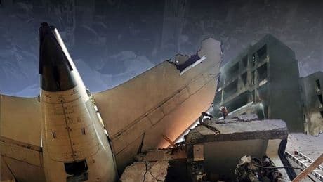 Hindistan'da yolcu uçağı faciası: 240'dan fazla kişi hayatını kaybetti