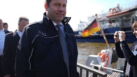 Kampf gegen Schwarzarbeit: Finanzminister Klingbeil will Zoll „zusätzliche Ermittlungsbefugnisse“ geben