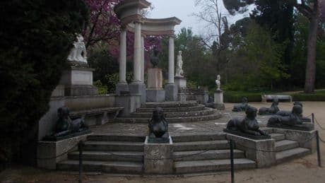 Las simbólicas ocho esfinges de El Capricho