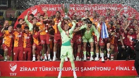 Futbolda Galatasaray yüzyılı!