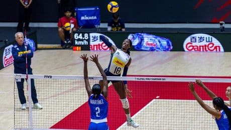 Mondiali di volley, l’Italia di Velasco batte Cuba 3-0 e porta a 31 la striscia di vittorie