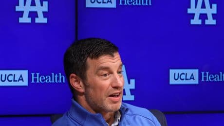 Shaikin: The Giants just made a big trade. Will the Dodgers make one of their own?