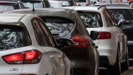 Zahlen steigen seit Jahren: Immer mehr Autos in Deutschland