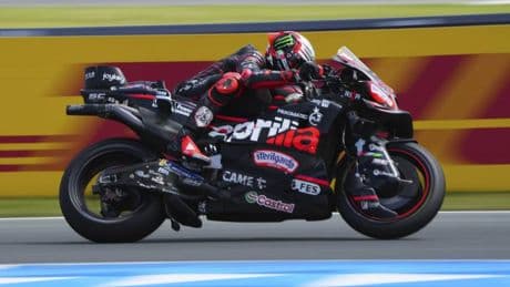 MotoGp, super pole per Bezzecchi in Austria. Bagnaia 3° davanti a Marquez. Alle 15 la sprint race