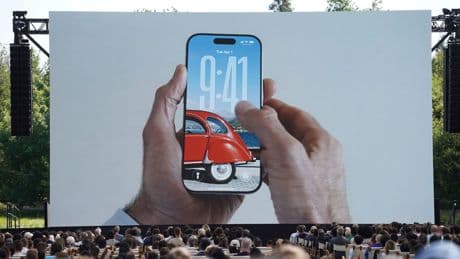 Apple releases public betas of its new software updates with Liquid Glass