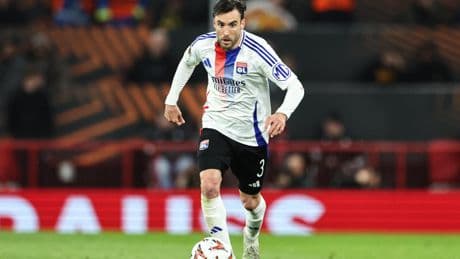 Mercato : en fin de contrat avec l’OL, le champion du monde argentin Tagliafico pourrait finalement rempiler