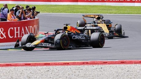 LIVE F1: Max Verstappen moet genoegen nemen met P4 achter McLaren en Charles Leclerc