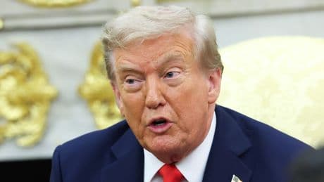 Trump threatens "harsh measures" against Colorado if Tina Peters is not freed from prison