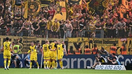 Kobels Glanzparaden, Brandts Gala-Auftritt – Eiskalter BVB schießt Leverkusen ab