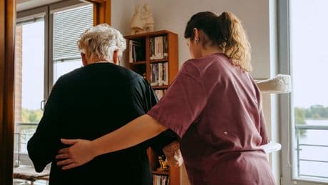 Über 150.000 Euro nötig - So stemmen Sie die Kosten für die Pflege im Alter