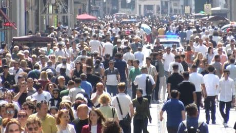 İstiklal Caddesi’nde bayram kalabalığı