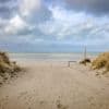 Meisje (15) uit zee gehaald door redders in Middelkerke: “Ze kwam plots onder een grote golf terecht”