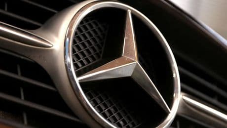 Mercedes-Gewinn bricht um über die Hälfte auf 2,7 Milliarden ein