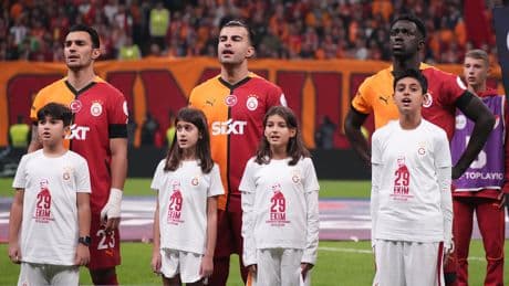 Galatasaray, Kaan Ayhan ve Abdülkerim Bardakcı'nın sözleşmelerini uzattı
