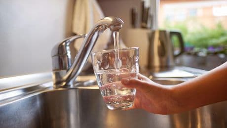 Polluants éternels : comment les géants du traitement de l’eau s’arment pour filtrer les PFAS