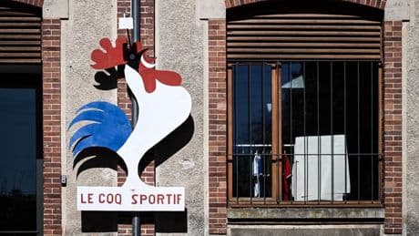 Xavier Niel ou l'homme d'affaires suisse Dan Mamane: qui va racheter le Coq Sportif?