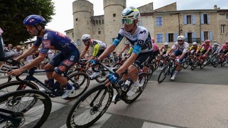 Enric Mas se retira del Tour