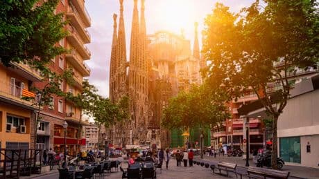 Un bar barcelonais fait payer le café plus cher aux clients qui restent trop longtemps en terrasse