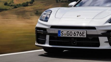 Automobilist rijdt 200 km/h te hard en krijgt opmerkelijk lage boete