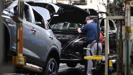 Britain's carmakers to get £2.5billion boost to help transition to electric