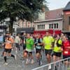 Absurd fris en vrolijk: eerste 50 deelnemers lopen na zowat 10 uur over de finish van de Dodentocht: “En nu? Een pint en dan slapen”