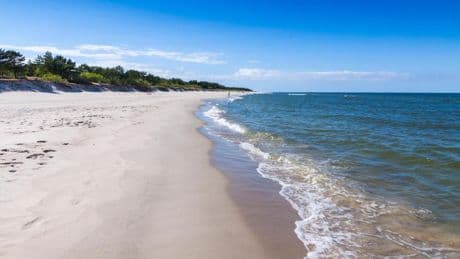 Europe’s ‘paradise on earth’ beach is offering free holidays – if you help clean it up