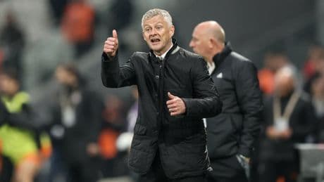 Ole Gunnar Solskjaer gets better of Jose Mourinho as Besiktas win Istanbul derby