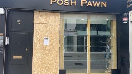 Robbers try to break into Chelsea jewellers but are stopped by its ‘boss mode’ security