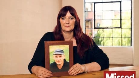 'I last saw my dad when I was 15 - now he's got 12 grandchildren waiting to meet him'