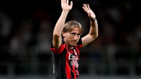 &quot;Dos movimientos de cadera bastaron para enamorar a la afición del Milan&quot;