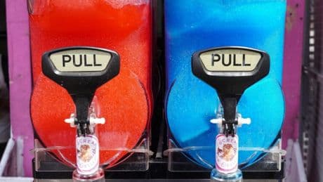 All the dangers of ‘slushies’ after under-sevens warned not to drink them