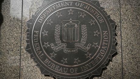 États-Unis : le FBI arrête une juge pour « entrave » à l’arrestation d’un migrant