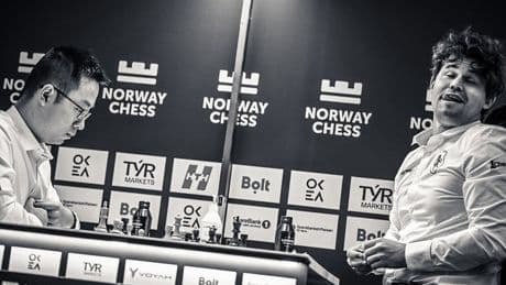 Carlsen comete otra pifia tremenda, y vuelve a perder la ‘muerte súbita’ ante Yi Wei